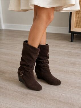 Alex Marie Dena Wedge Chocolate Brown Suede Boots Sz 8